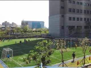 台北歐洲學校文林校區人工草足球場