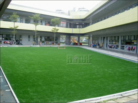 台北歐洲學校文林校區幼兒人工草足球場