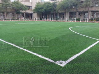 新竹縣湖口鄉和興國小人工草足球場